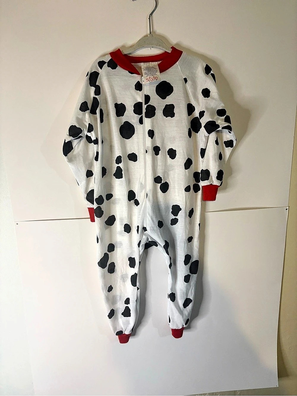 Vintage 90s  style kids Baby Dalmatian Footie / costume 24M Like New